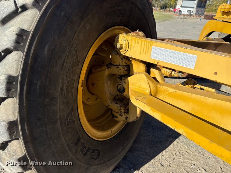 image for item DJ7955 2012 Caterpillar 140H motor grader