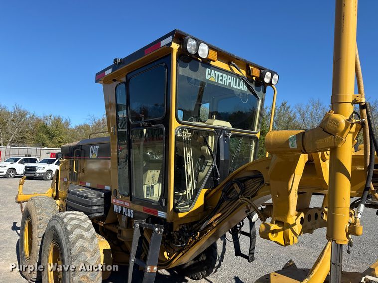 image for item DJ7955 2012 Caterpillar 140H motor grader