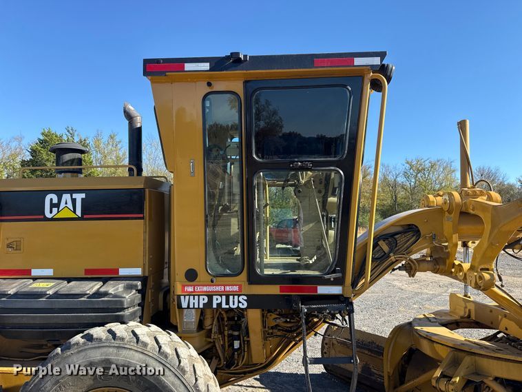 image for item DJ7955 2012 Caterpillar 140H motor grader