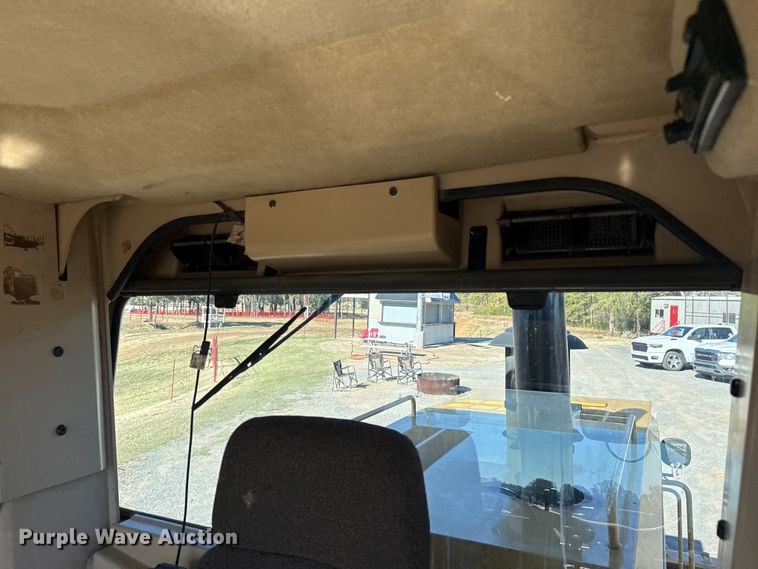 image for item DJ7955 2012 Caterpillar 140H motor grader