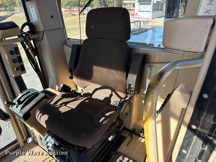 image for item DJ7955 2012 Caterpillar 140H motor grader