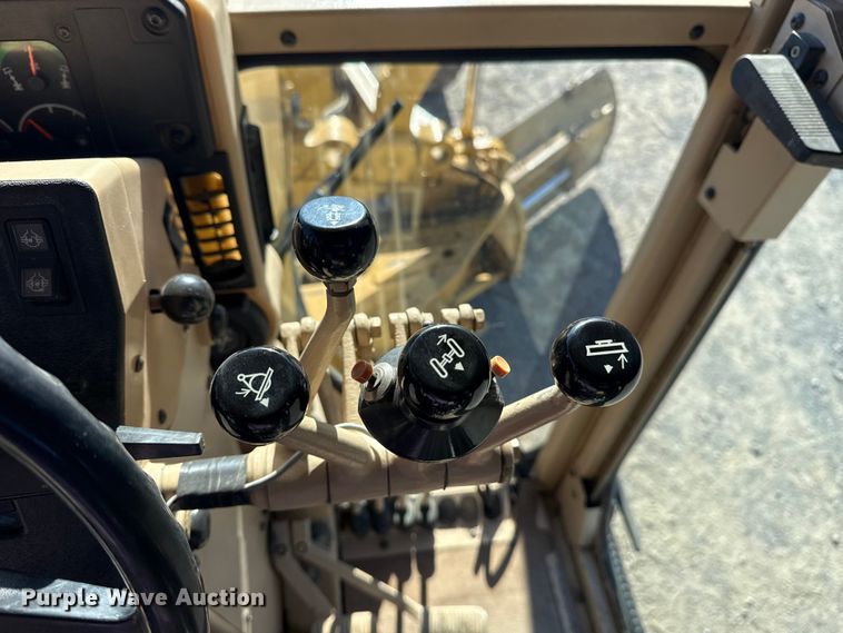 image for item DJ7955 2012 Caterpillar 140H motor grader