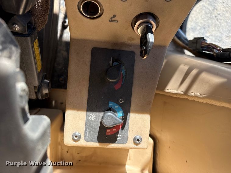 image for item DJ7955 2012 Caterpillar 140H motor grader