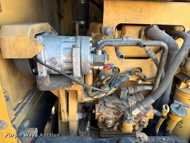image for item DJ7955 2012 Caterpillar 140H motor grader