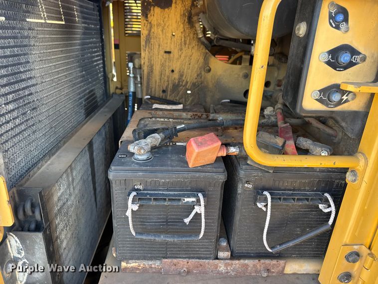 image for item DJ7955 2012 Caterpillar 140H motor grader