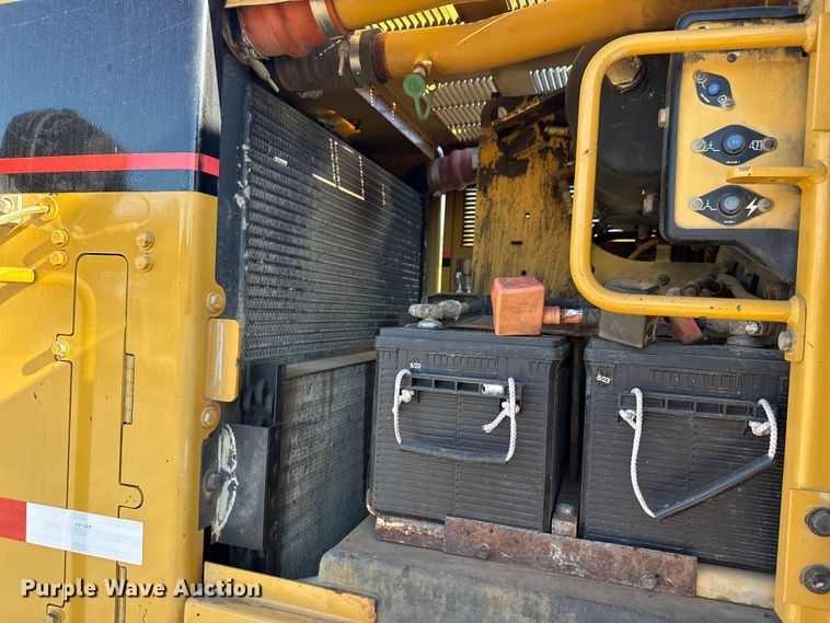 image for item DJ7955 2012 Caterpillar 140H motor grader