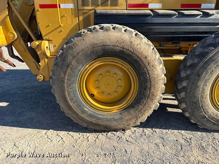 image for item DJ7955 2012 Caterpillar 140H motor grader