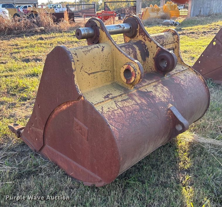 image for item DJ7959 Caterpillar excavator bucket