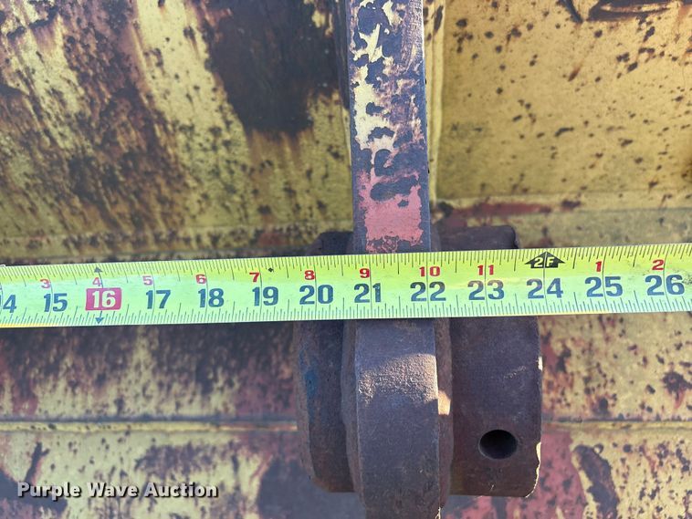 image for item DJ7959 Caterpillar excavator bucket