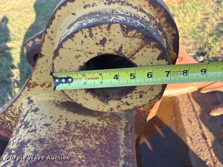 image for item DJ7959 Caterpillar excavator bucket