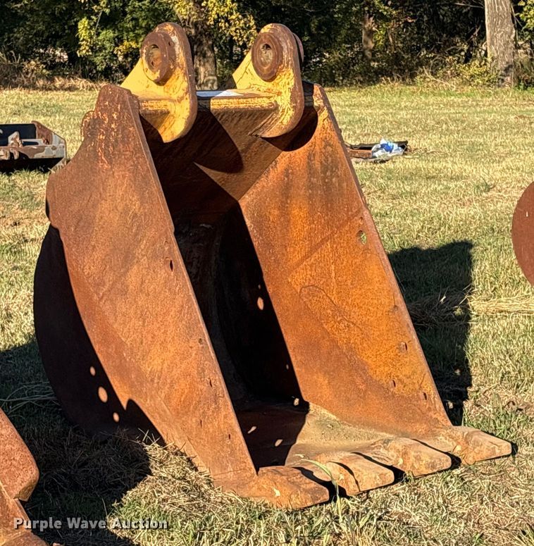 image for item DJ7960 36