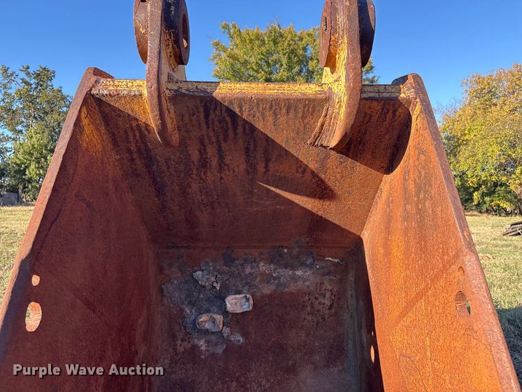 image for item DJ7960 36