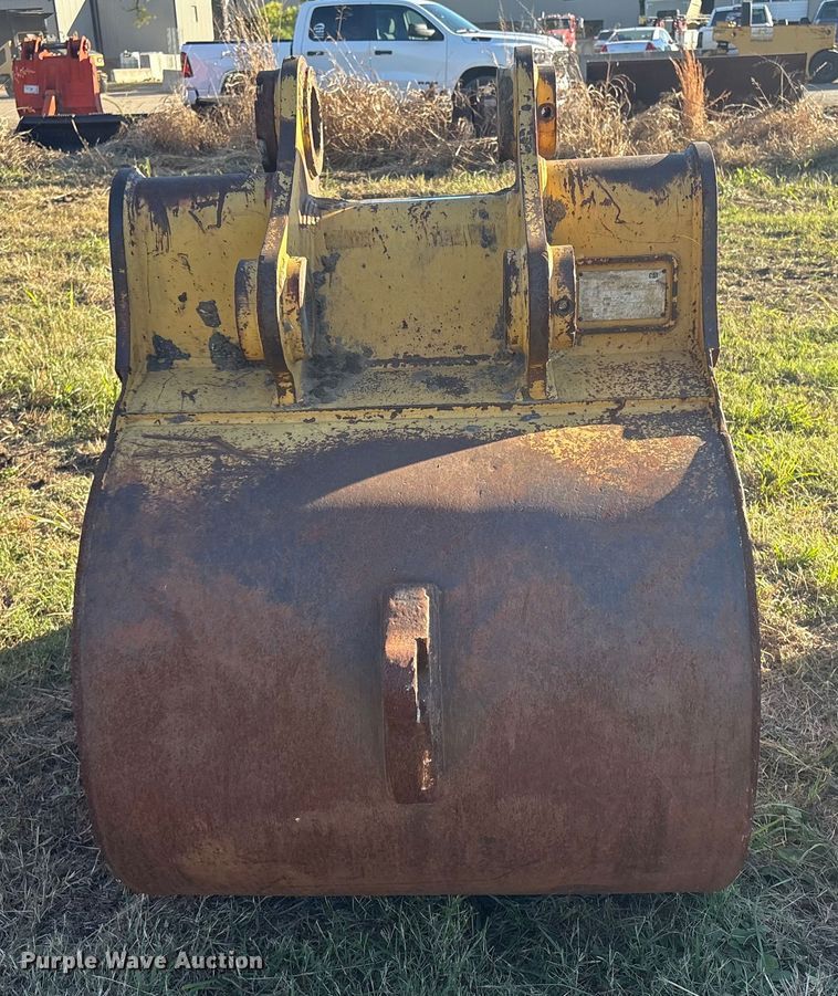 image for item DJ7961 Caterpillar excavator bucket