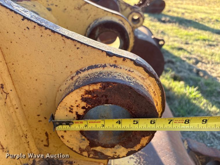 image for item DJ7961 Caterpillar excavator bucket