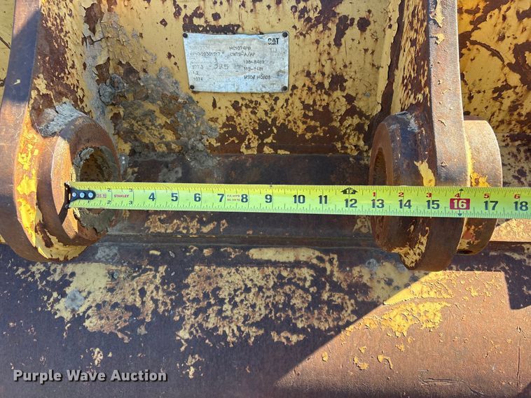 image for item DJ7962 Caterpillar excavator bucket