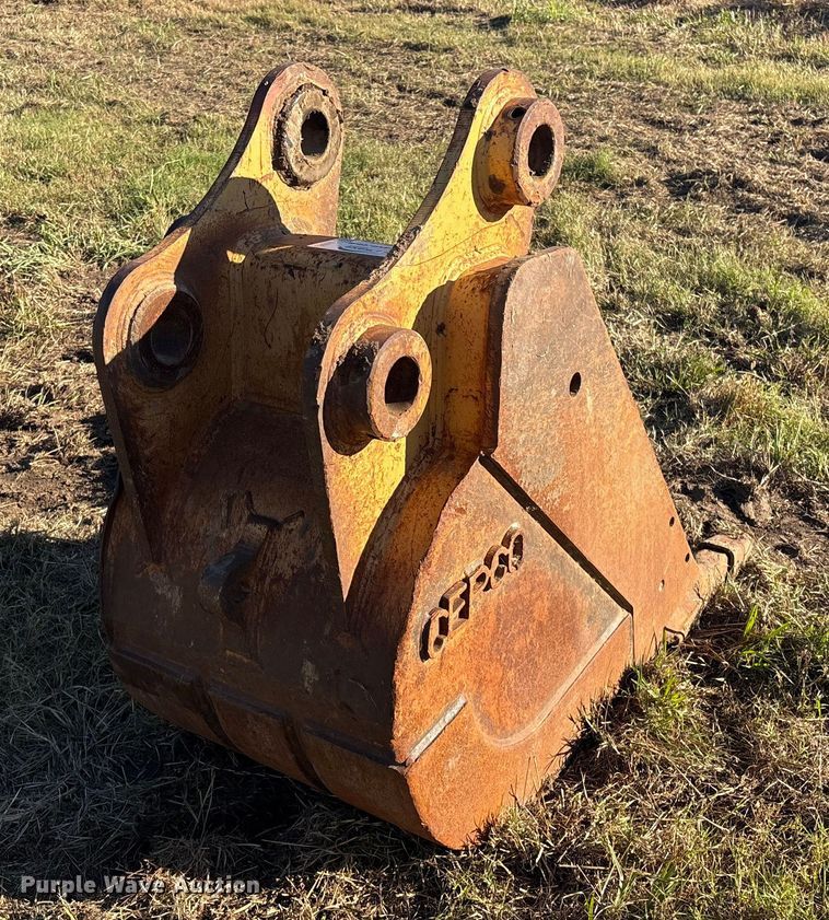 image for item DJ7963 Cepco excavator bucket