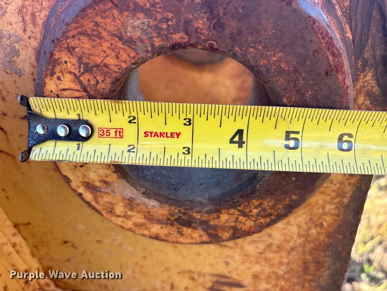 image for item DJ7963 Cepco excavator bucket