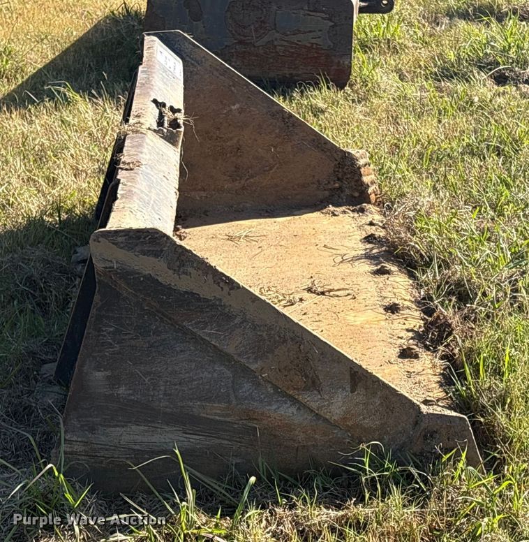 image for item DJ7965 80