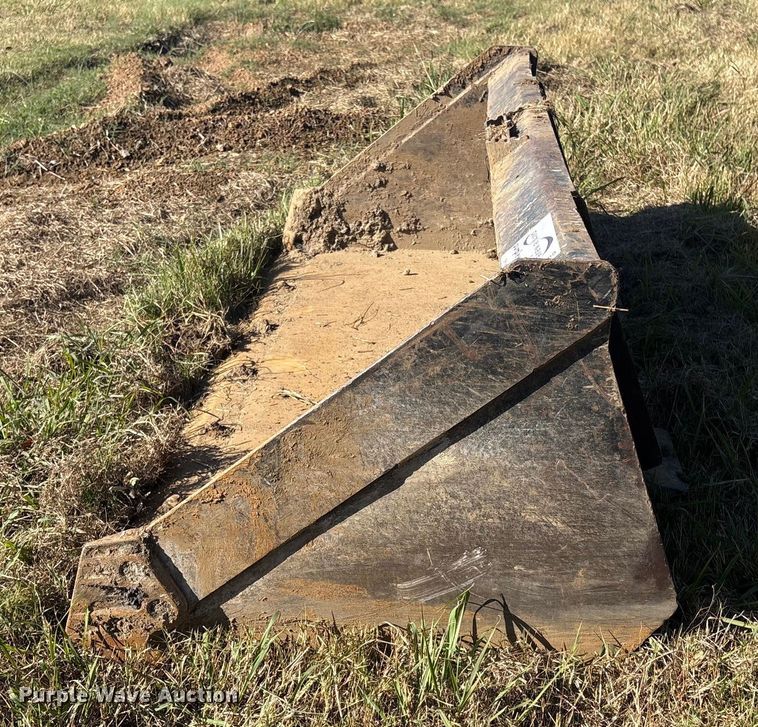 image for item DJ7965 80