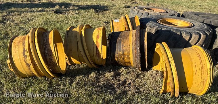 image for item DJ7974 Wheels and tires