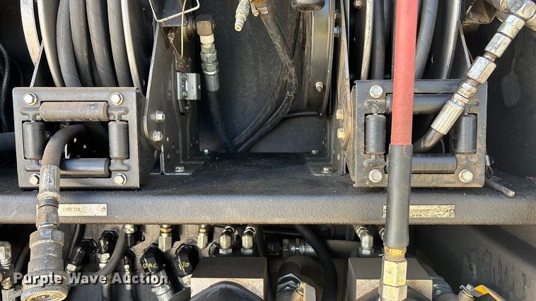 image for item DK0042 2012 Ford F550 utility / service truck