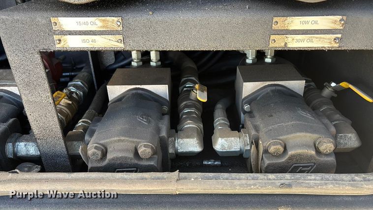 image for item DK0042 2012 Ford F550 utility / service truck