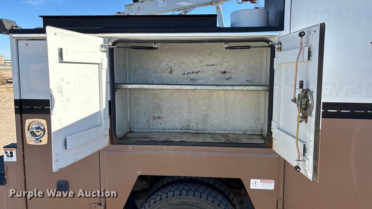 image for item DK0042 2012 Ford F550 utility / service truck