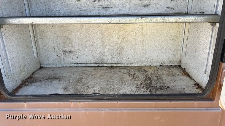 image for item DK0042 2012 Ford F550 utility / service truck