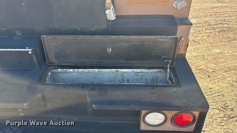 image for item DK0042 2012 Ford F550 utility / service truck