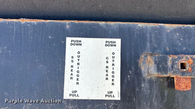 image for item DK0042 2012 Ford F550 utility / service truck