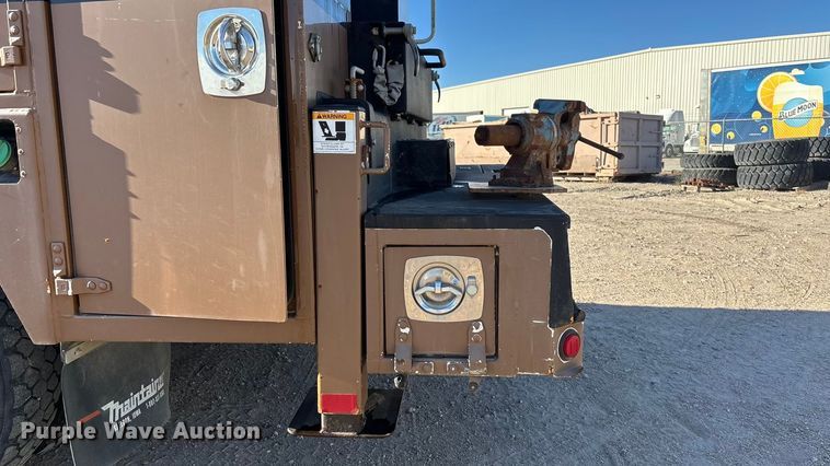 image for item DK0042 2012 Ford F550 utility / service truck