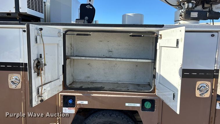 image for item DK0042 2012 Ford F550 utility / service truck