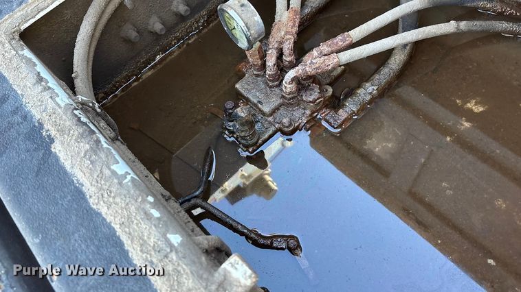 image for item DK0042 2012 Ford F550 utility / service truck