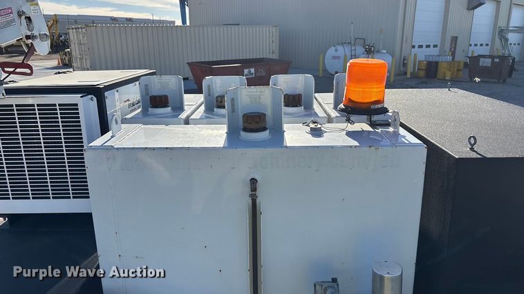 image for item DK0042 2012 Ford F550 utility / service truck