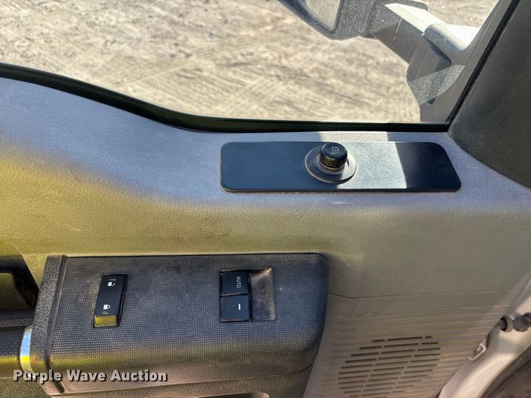 image for item DK0042 2012 Ford F550 utility / service truck