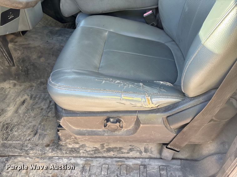 image for item DK0042 2012 Ford F550 utility / service truck