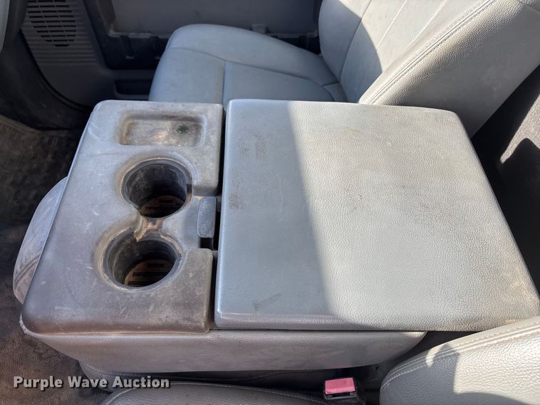 image for item DK0042 2012 Ford F550 utility / service truck