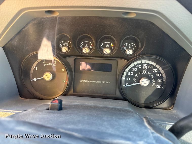 image for item DK0042 2012 Ford F550 utility / service truck