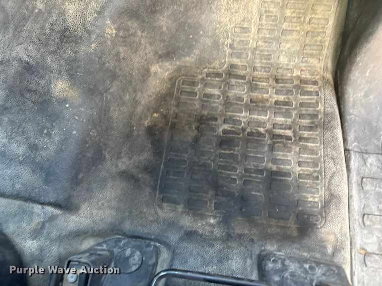 image for item DK0042 2012 Ford F550 utility / service truck