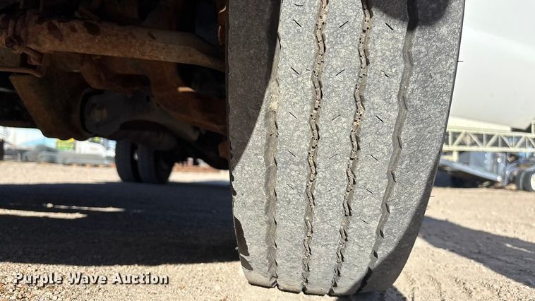 image for item DK0042 2012 Ford F550 utility / service truck