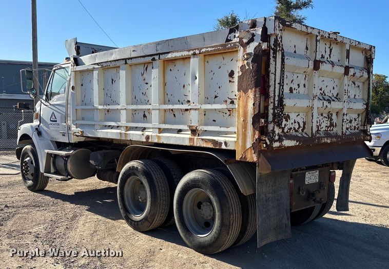 image for item DK0064 2005 Sterling L7500 dump truck