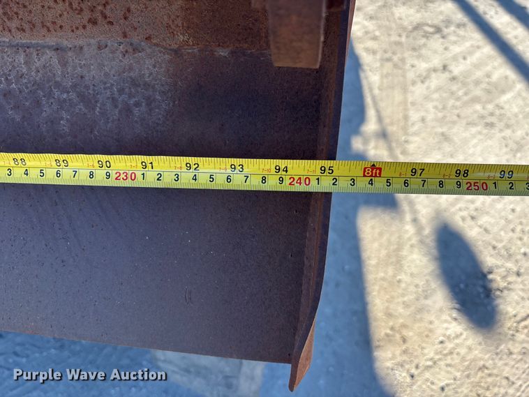 image for item DK0064 2005 Sterling L7500 dump truck