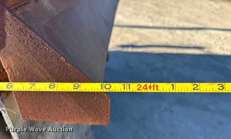 image for item DK0064 2005 Sterling L7500 dump truck