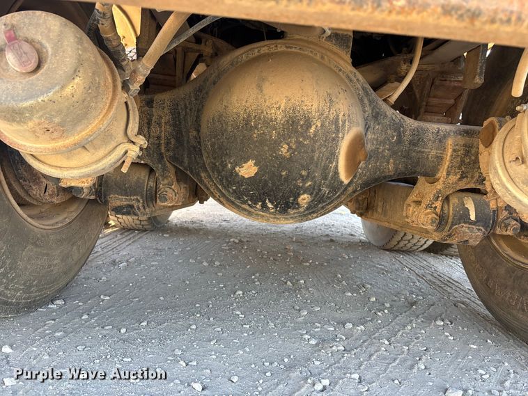 image for item DK0064 2005 Sterling L7500 dump truck