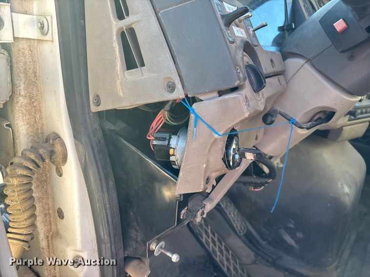 image for item DK0064 2005 Sterling L7500 dump truck