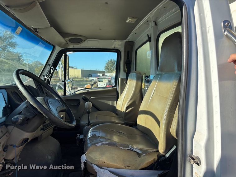 image for item DK0064 2005 Sterling L7500 dump truck