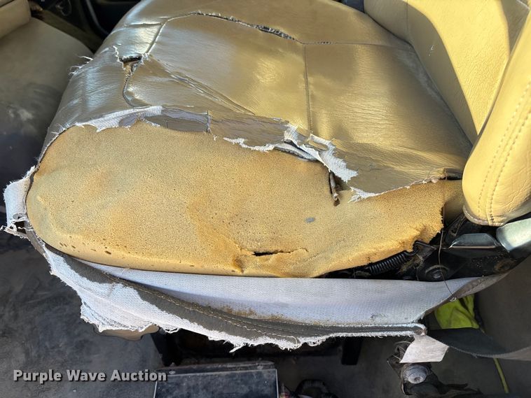 image for item DK0064 2005 Sterling L7500 dump truck