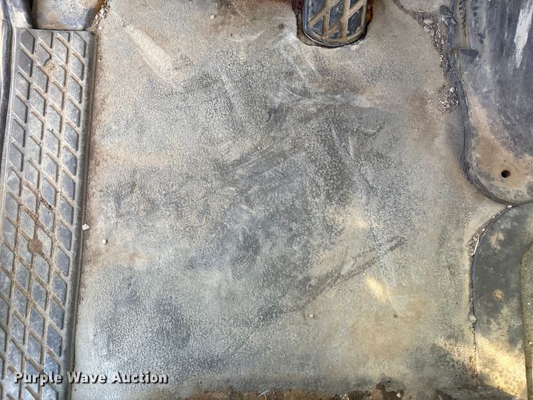 image for item DK0064 2005 Sterling L7500 dump truck