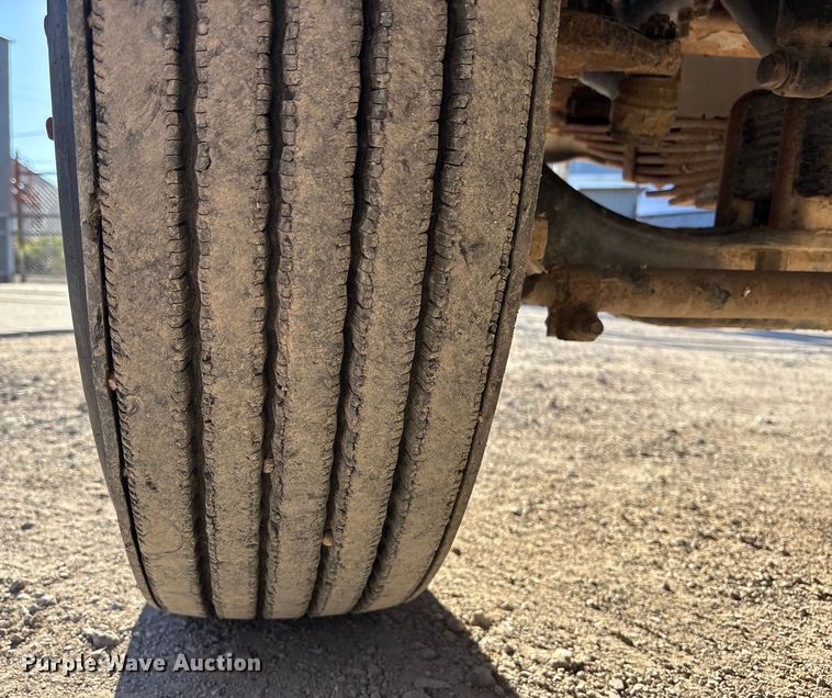 image for item DK0064 2005 Sterling L7500 dump truck