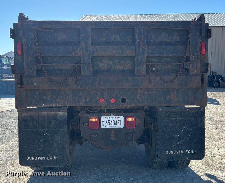 image for item DK0065 1999 Ford F800 dump truck